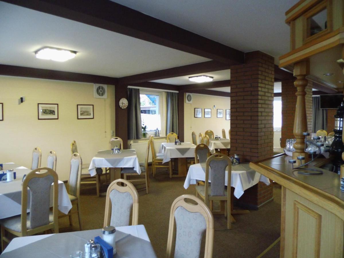 Hotel Sturm Tangermünde エクステリア 写真