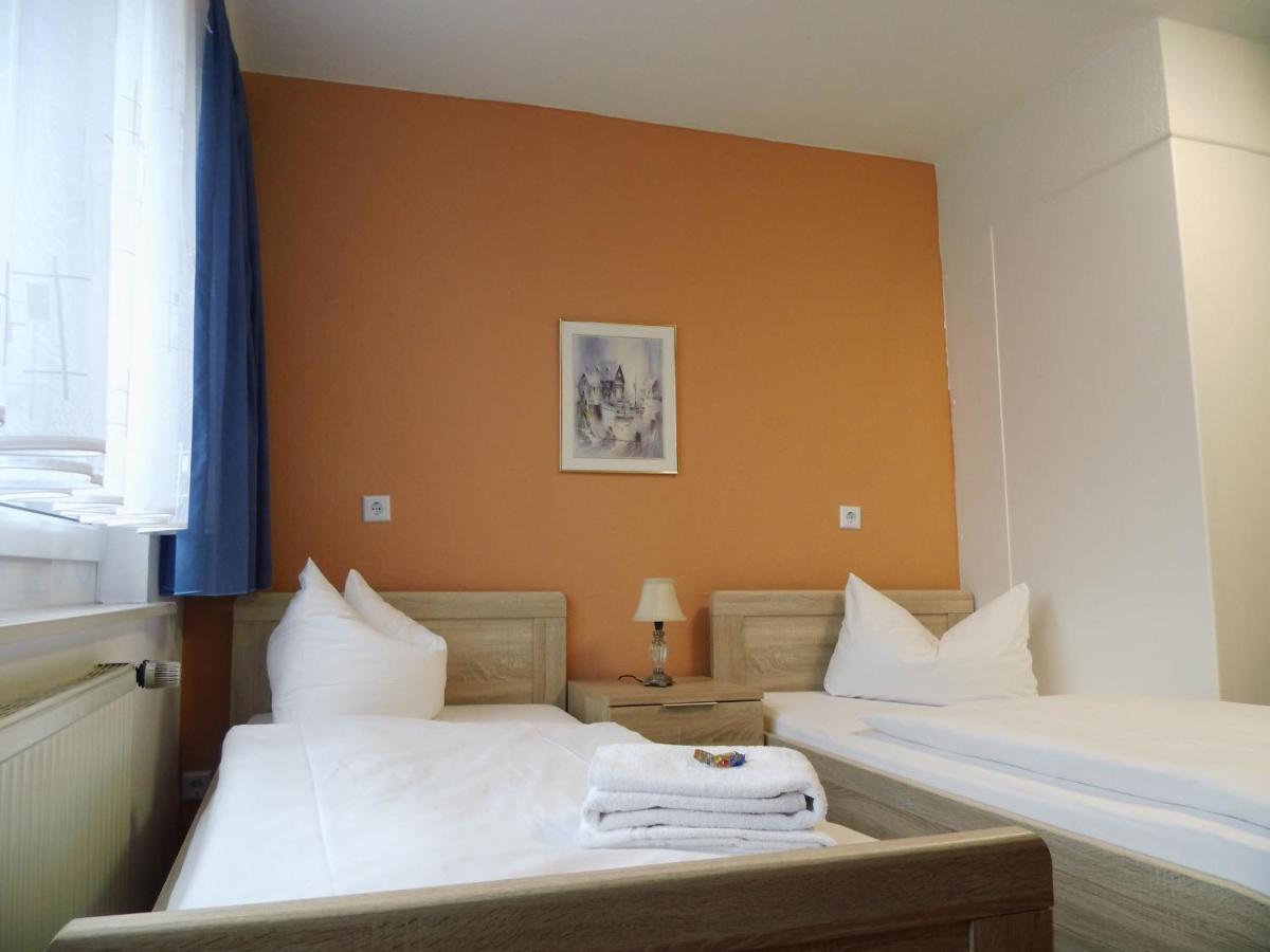 Hotel Sturm Tangermünde エクステリア 写真